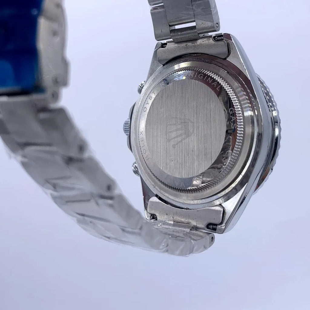 Men's Movement: Quartz, Water Resistant Watch